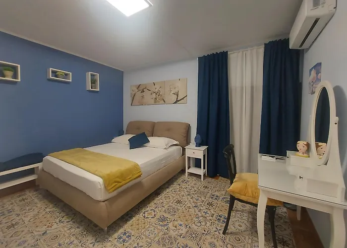 Piazza Mazzini B&B 4*