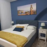 Piazza Mazzini Отель типа 