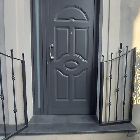 לינה וארוחת בוקר Piazza Mazzini קטאניה