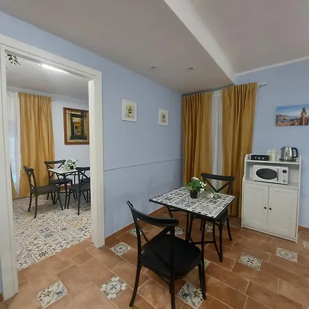 Couette-café Piazza Mazzini