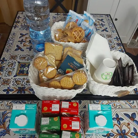 Piazza Mazzini Couette-café Catane