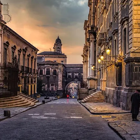 Piazza Mazzini Couette-café 4*