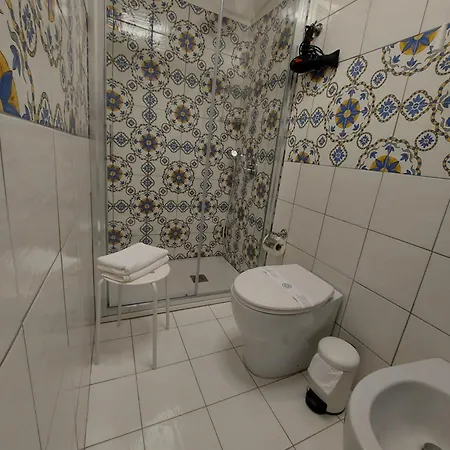 Piazza Mazzini Couette-café 4*