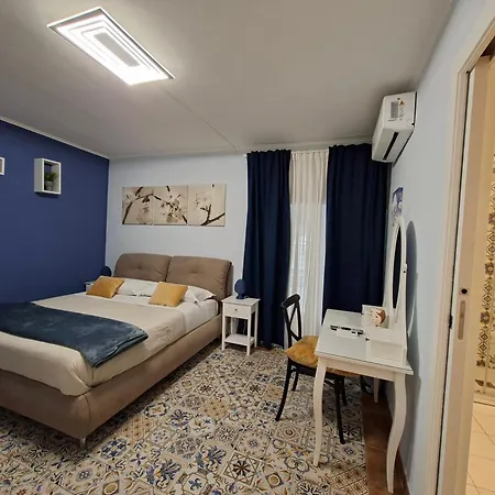 Piazza Mazzini Отель типа 