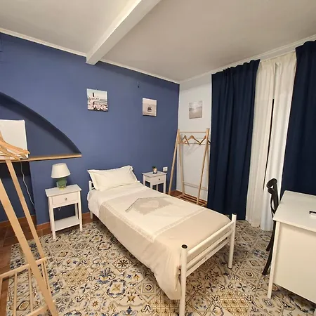 Piazza Mazzini 4* Катания