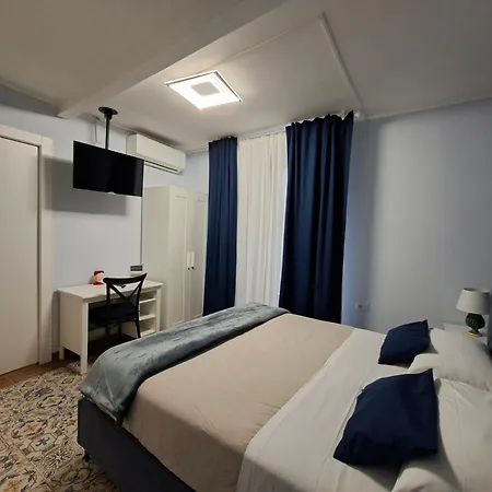 Piazza Mazzini Отель типа 