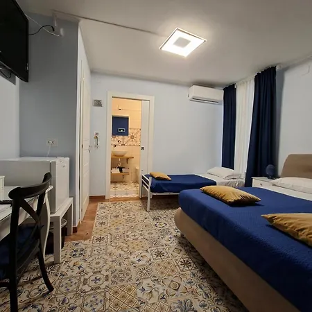 Piazza Mazzini 4* Catane