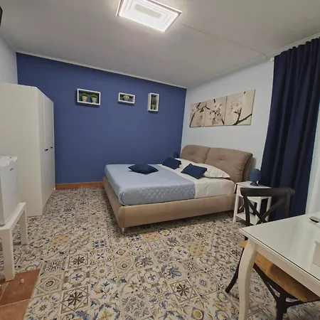 Piazza Mazzini 4* Katania