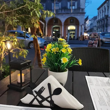 Piazza Mazzini 4*